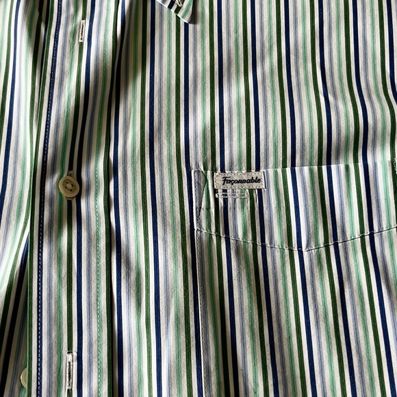 Facconable classique Men’s Button Down Striped Shirt - Large - Picture 2 of 11